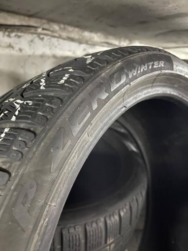 245/35 R19 Pirelli P Zero Winter зимние нешипованные