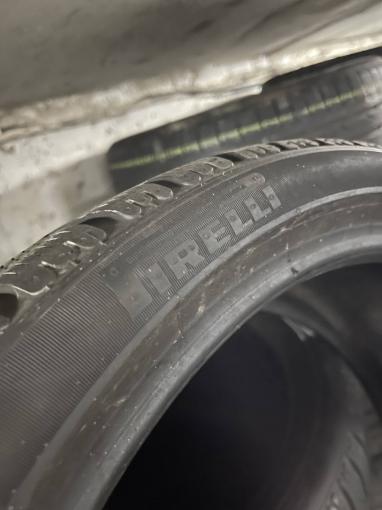 245/35 R19 Pirelli P Zero Winter зимние нешипованные