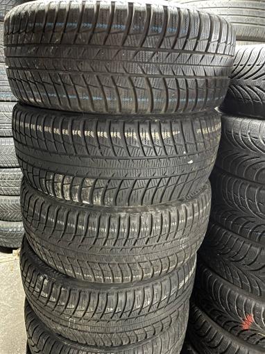 225/45 R17 Bridgestone Blizzak LM-001 зимние нешипованные