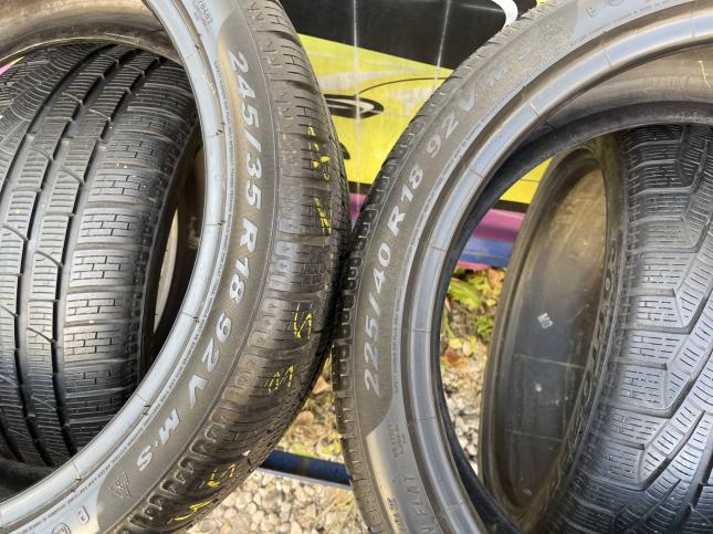 245/35 R18 Pirelli Winter Sottozero 240 Serie II зимние нешипованные