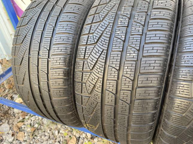 245/35 R18 Pirelli Winter Sottozero 240 Serie II зимние нешипованные