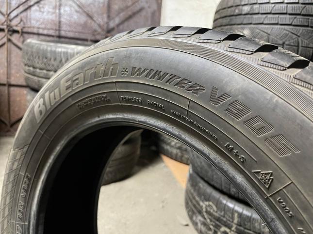 215/60 R17 Yokohama BluEarth Winter V905 зимние нешипованные