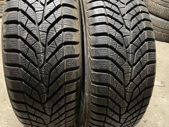 215/60 R17 Yokohama BluEarth Winter V905 зимние нешипованные