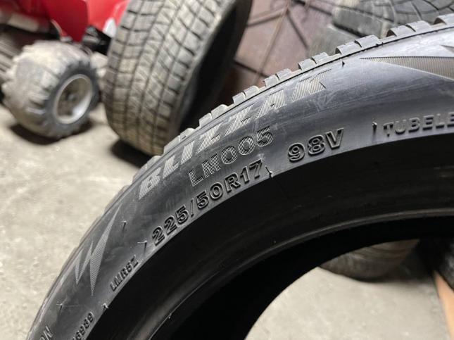 225/50 R17 Bridgestone Blizzak LM005 DriveGuard зимние нешипованные