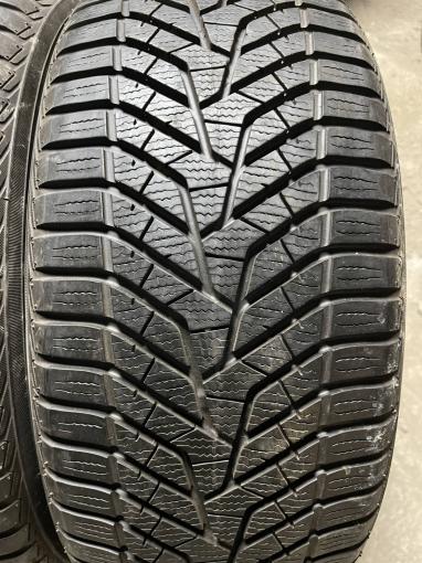 225/50 R17 Yokohama W.Drive V905 зимние нешипованные