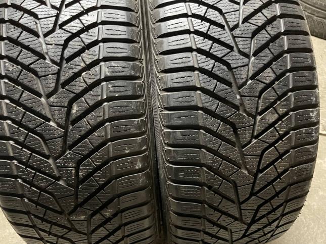 225/50 R17 Yokohama W.Drive V905 зимние нешипованные