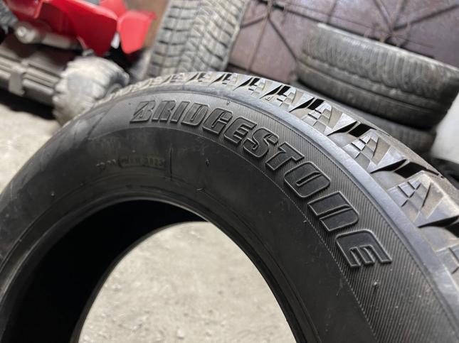 205/60 R16 Bridgestone Blizzak Revo2 зимние нешипованные