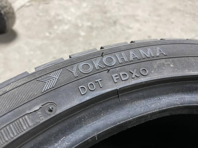 215/45 R18 Yokohama W.Drive V902A зимние нешипованные