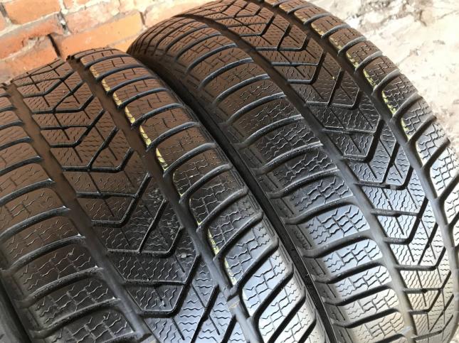 235/40 R19 Pirelli Winter Sottozero 3 зимние нешипованные