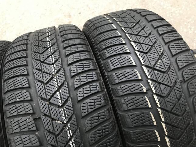 235/40 R19 Pirelli Winter Sottozero 3 зимние нешипованные