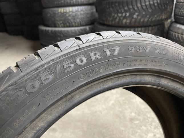 205/50 R17 Nokian Tyres WR G2 зимние нешипованные