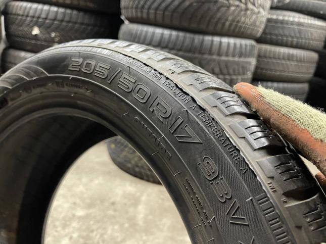 205/50 R17 Nokian Tyres WR A3 зимние нешипованные