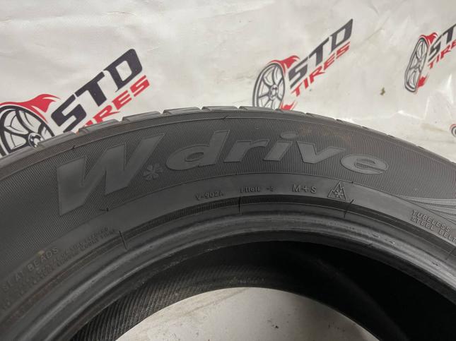 225/65 R17 Yokohama W.Drive V902 зимние нешипованные