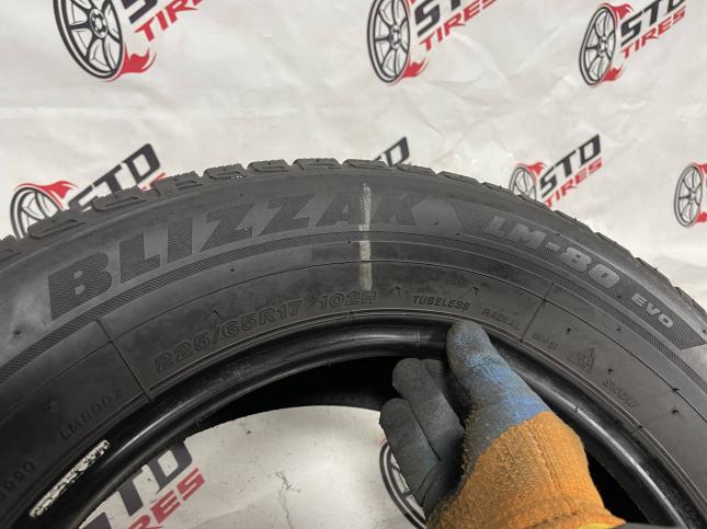 225/65 R17 Bridgestone Blizzak LM-80 Evo зимние нешипованные