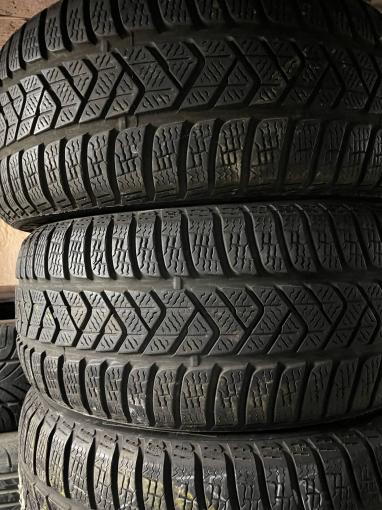 215/55 R16 Pirelli Winter Sottozero 3 зимние нешипованные