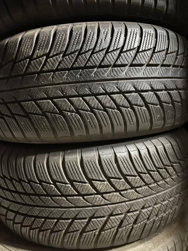 215/55 R16 Bridgestone DriveGuard зимние нешипованные