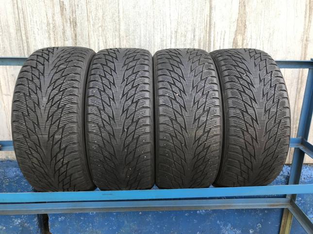 255/45 R18 Nokian Tyres Hakkapeliitta R2 зимние нешипованные