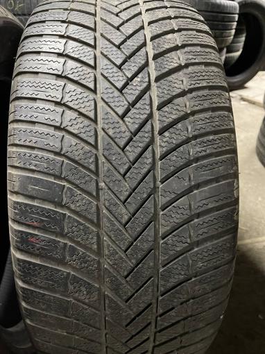 275/50 R20 Bridgestone Blizzak LM-005 зимние нешипованные