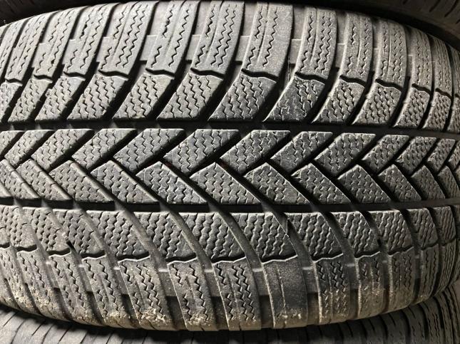 255/50 R19 Bridgestone Blizzak LM-005