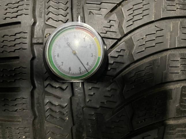 255/45 R19 Nokian Tyres WR A4 зимние нешипованные