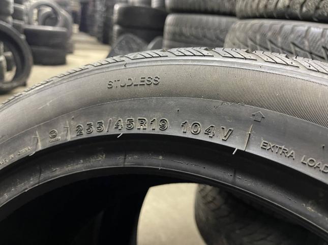 255/45 R19 Minerva Frostrack UHP зимние нешипованные