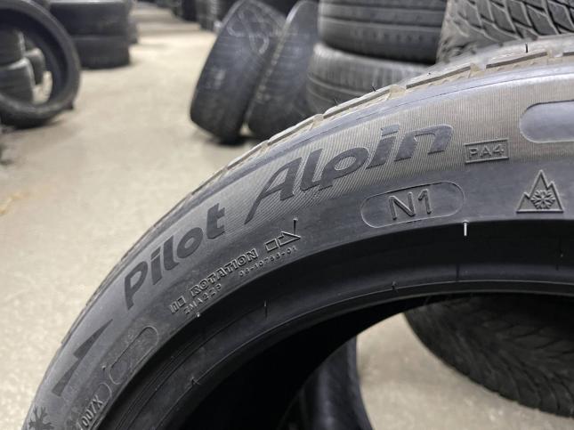 255/45 R19 Michelin Pilot Alpin 4 зимние нешипованные