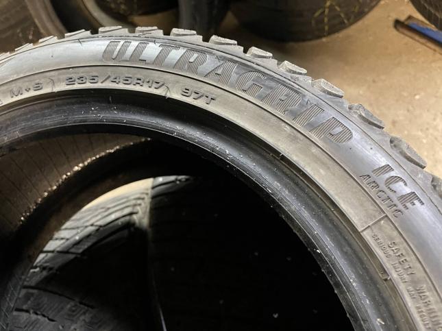 235/45 R17 Goodyear Ultragrip Ice Arctic зимние шипованные