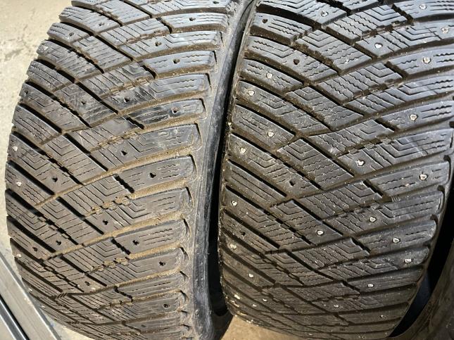 235/45 R17 Goodyear Ultragrip Ice Arctic зимние шипованные