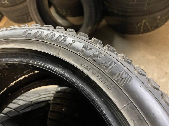 235/45 R17 Goodyear Ultragrip Ice Arctic зимние шипованные