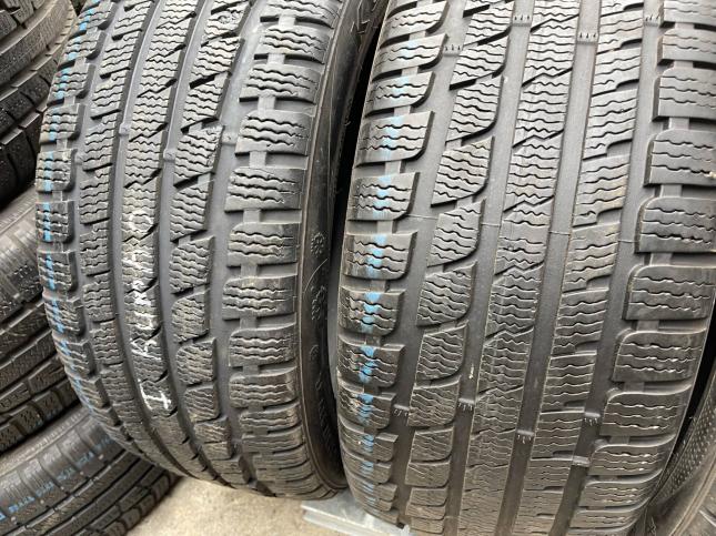 225/50 R17 Kumho I'Zen KW27 зимние нешипованные