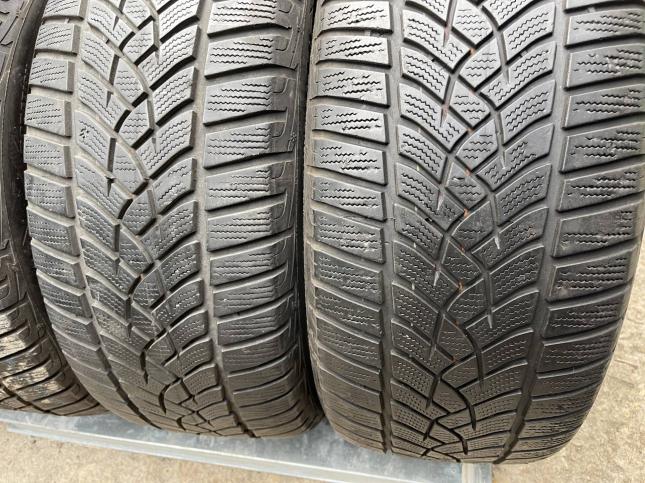 225/50 R17 Goodyear UltraGrip Performance Gen-1 зимние нешипованные