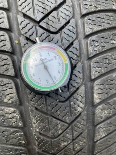 225/50 R17 Pirelli Winter Sottozero 3 зимние нешипованные