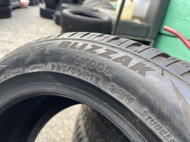 225/50 R17 Bridgestone Blizzak LM005 DriveGuard зимние нешипованные