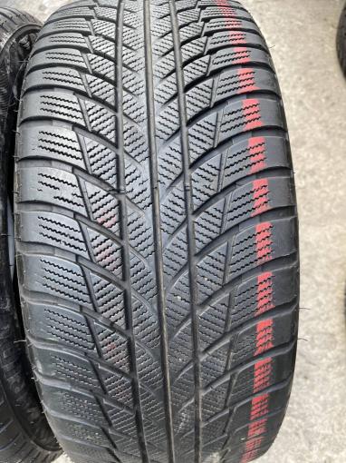 225/50 R17 Bridgestone Blizzak LM-001 зимние нешипованные