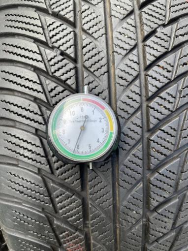 225/50 R17 Bridgestone Blizzak LM-001 зимние нешипованные