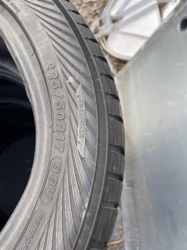 225/50 R17 Yokohama W.Drive V902A зимние нешипованные