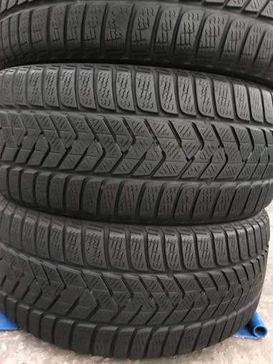 215/45 R16 Pirelli Winter Sottozero 3 зимние нешипованные