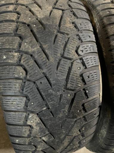 265/45 R20 Pirelli Ice Zero зимние шипованные