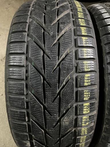 225/40 R18 Toyo Snowprox S953 зимние нешипованные