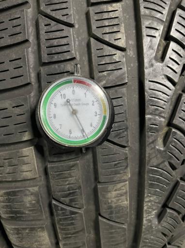 225/40 R18 Pirelli Winter Sottozero 240 Serie II зимние нешипованные