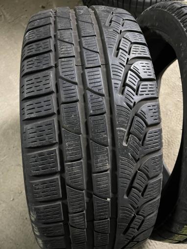 225/40 R18 Pirelli Winter Sottozero 240 Serie II зимние нешипованные