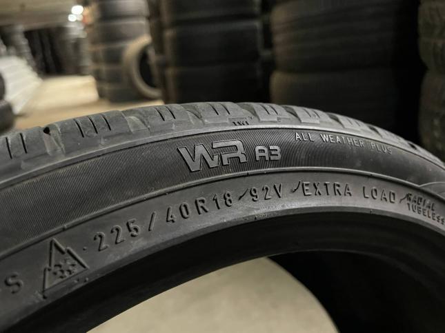 225/40 R18 Nokian Tyres WR A3 зимние нешипованные