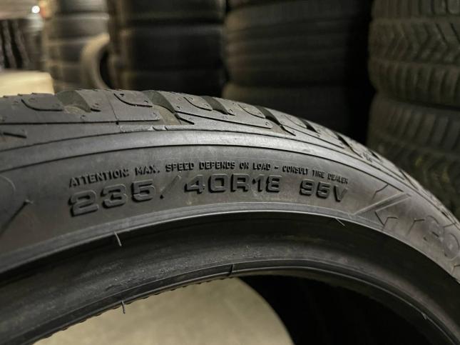 235/40 R18 Goodyear UltraGrip Performance зимние нешипованные