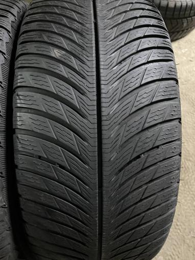 235/40 R18 Michelin Pilot Alpin PA5 зимние нешипованные