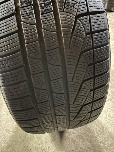 275/35 R20 Pirelli Winter Sottozero 270 Serie II зимние нешипованные