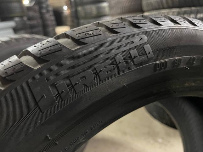 255/40 R18 Pirelli Winter Sottozero 3 зимние нешипованные