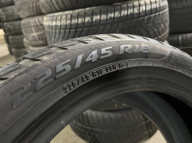 225/45 R18 Pirelli Winter Sottozero 3 зимние нешипованные