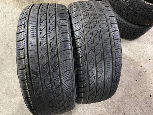 225/45 R18 Tracmax Ice-Plus S210 зимние нешипованные