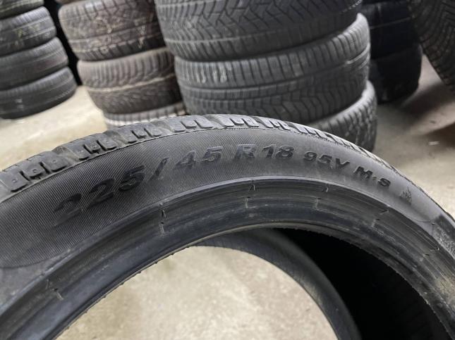 225/45 R18 Pirelli Winter Sottozero 240 Serie II зимние нешипованные