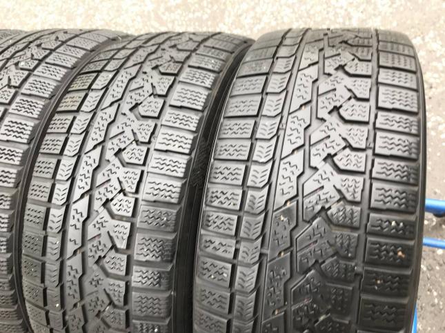 235/50 R18 Kumho I'Zen RV Asymmetric зимние нешипованные